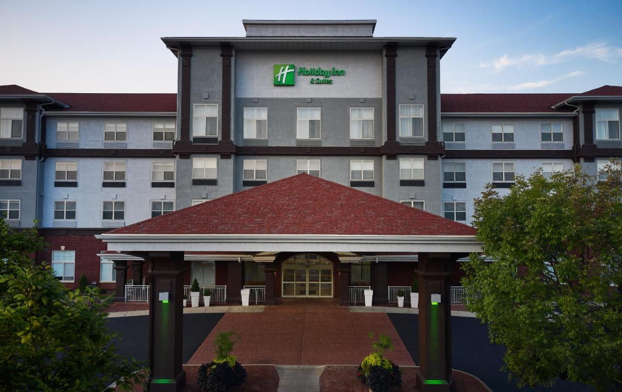 Holiday Inn Hotel & Suites Madison West - Middleton By Ihg Экстерьер фото