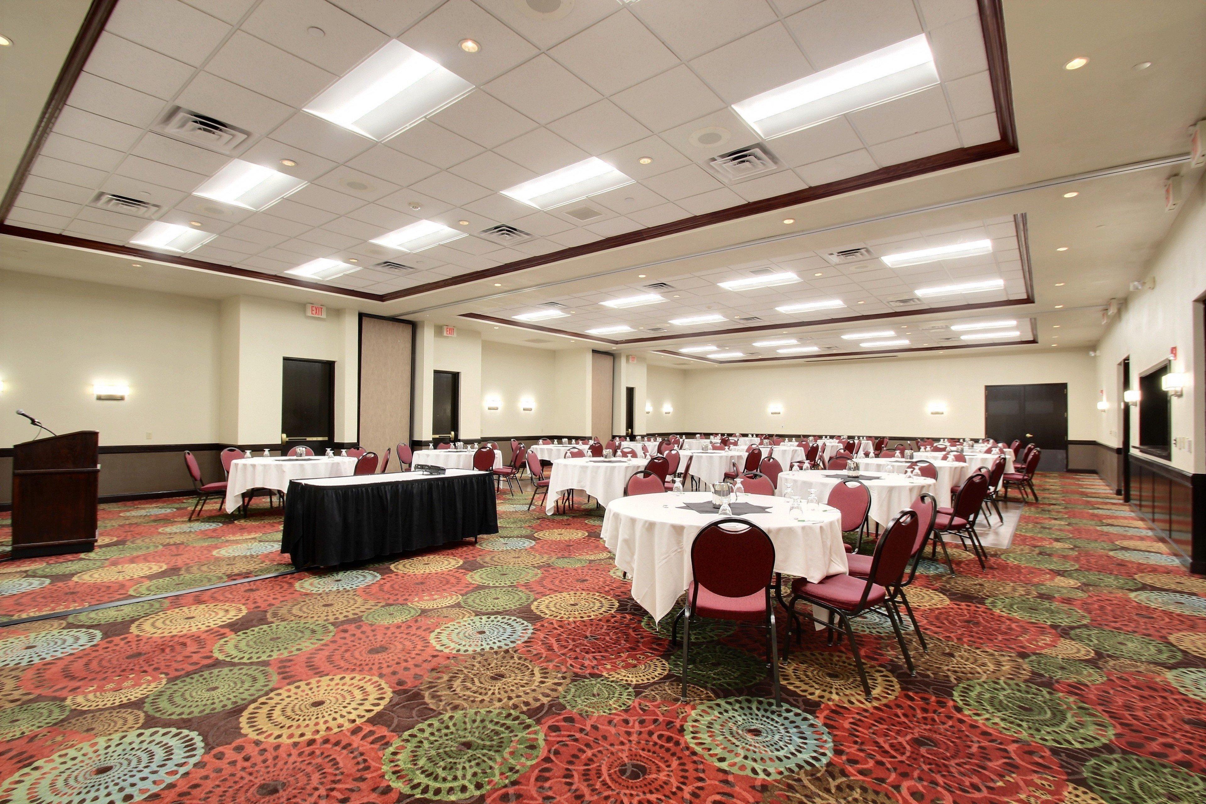Holiday Inn Hotel & Suites Madison West - Middleton By Ihg Экстерьер фото