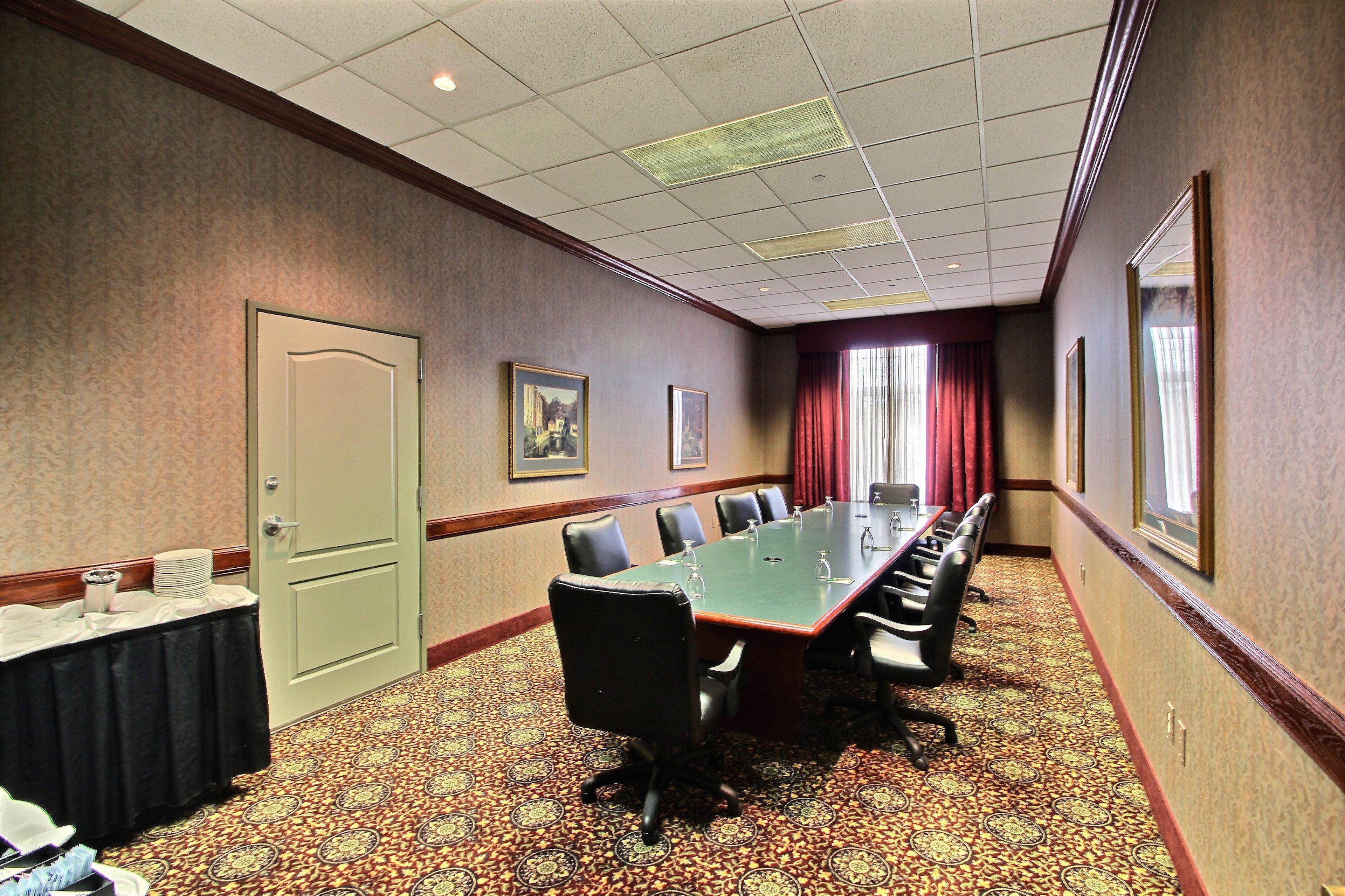 Holiday Inn Hotel & Suites Madison West - Middleton By Ihg Экстерьер фото